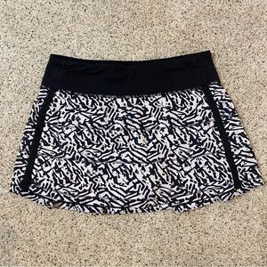 lululemon athletica Black and White Patterned Skort